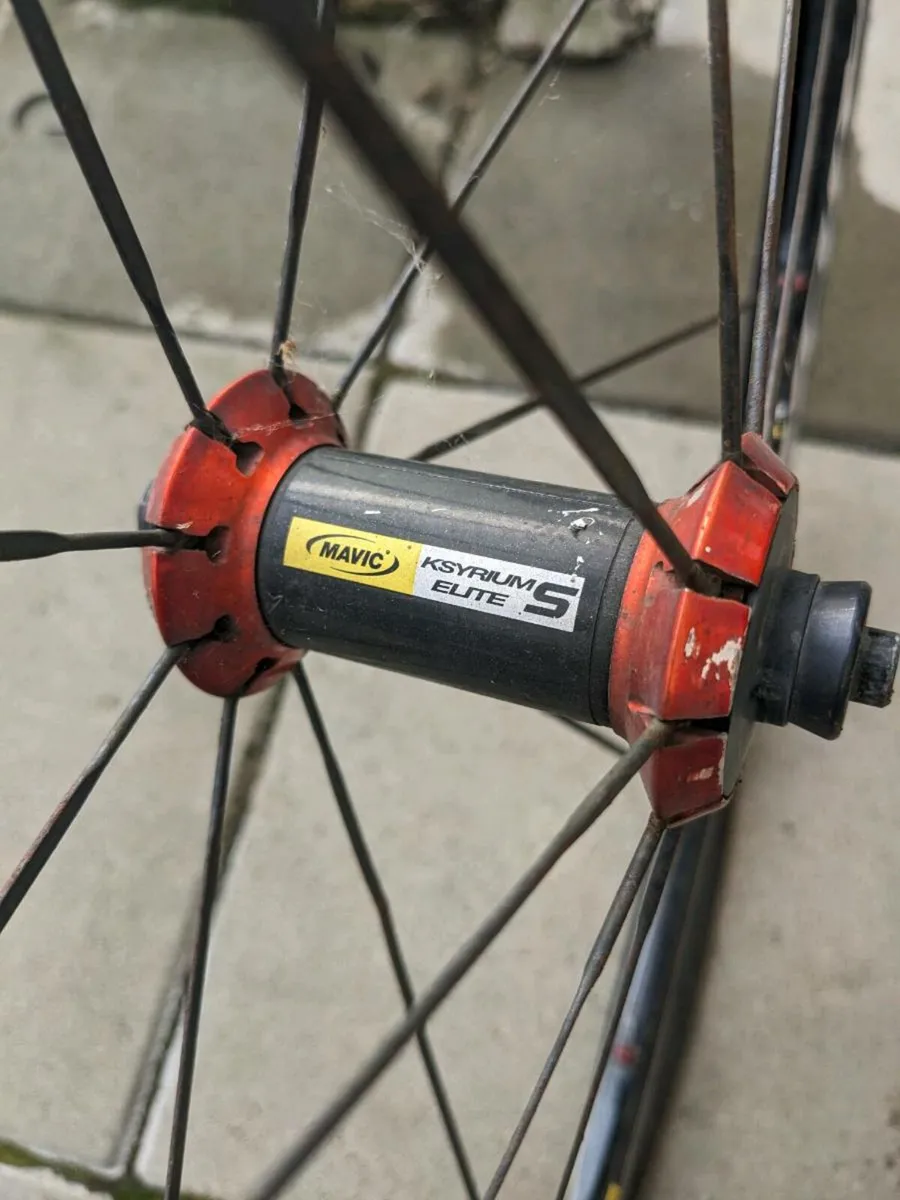 Magic wheel & tyre - Image 1