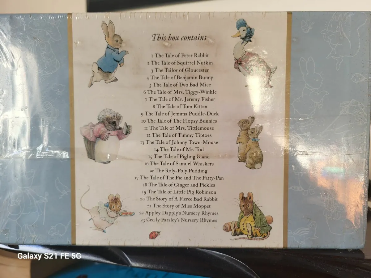 Book collection - Image 2