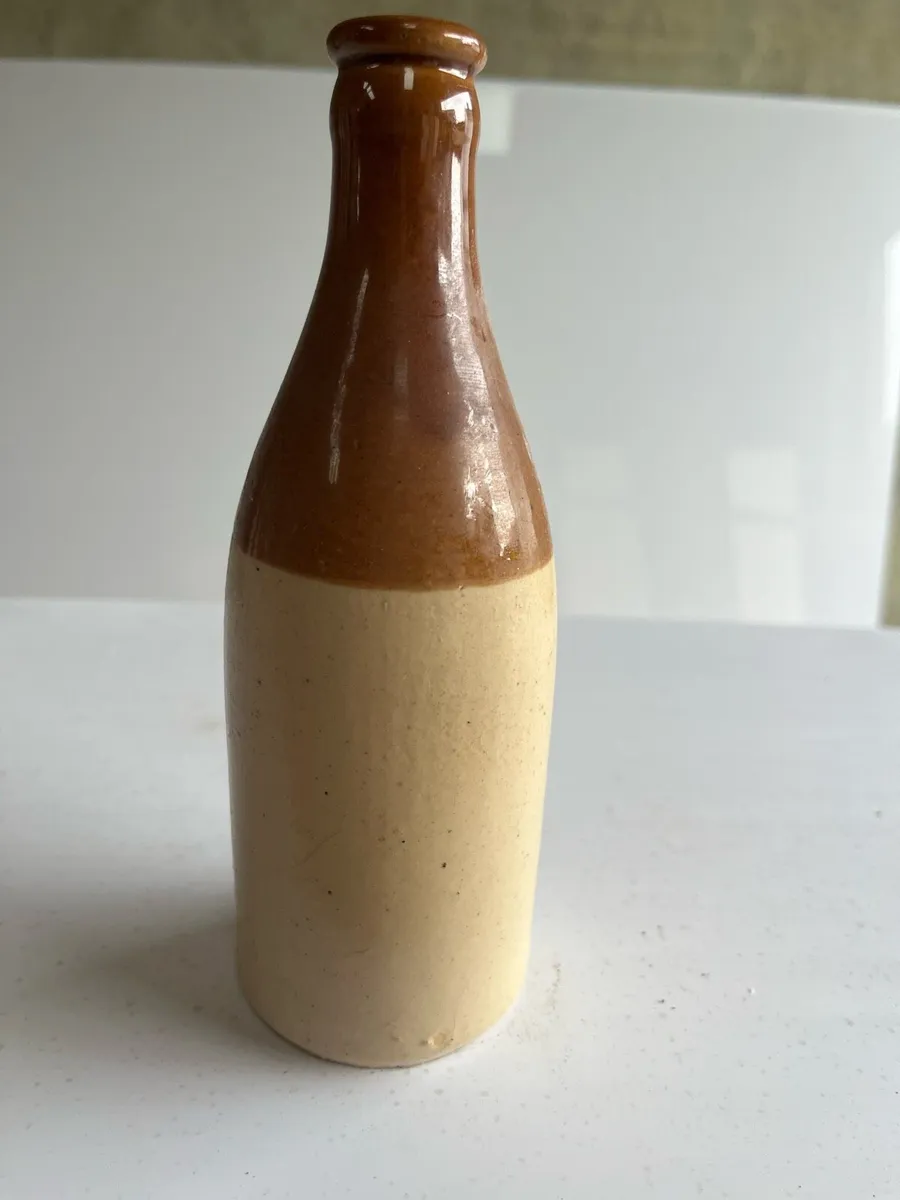 Old bottle - Image 2