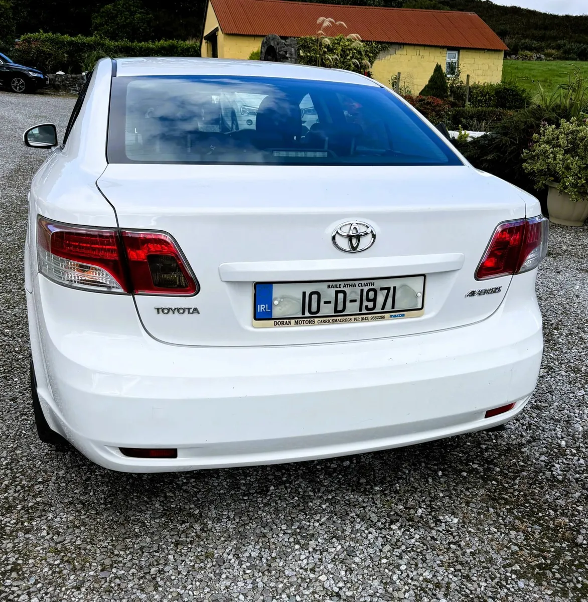 Toyota Avensis NG 2.0 D-4D AURA 4DR - Image 2