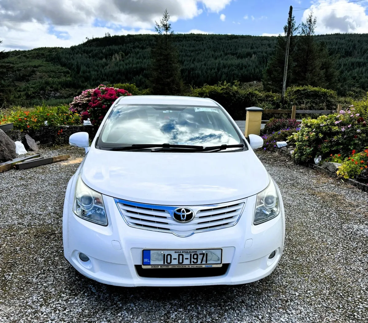 Toyota Avensis NG 2.0 D-4D AURA 4DR - Image 3