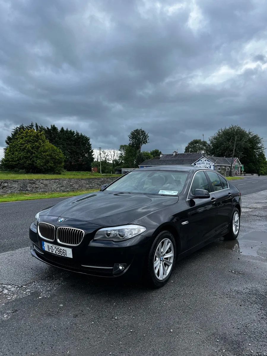 BMW 5-series 520D Automatic Very low Miliage - Image 1