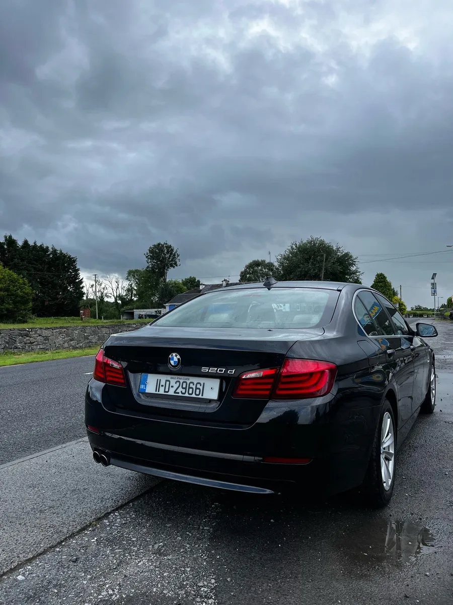 BMW 5-series 520D Automatic Very low Miliage - Image 4