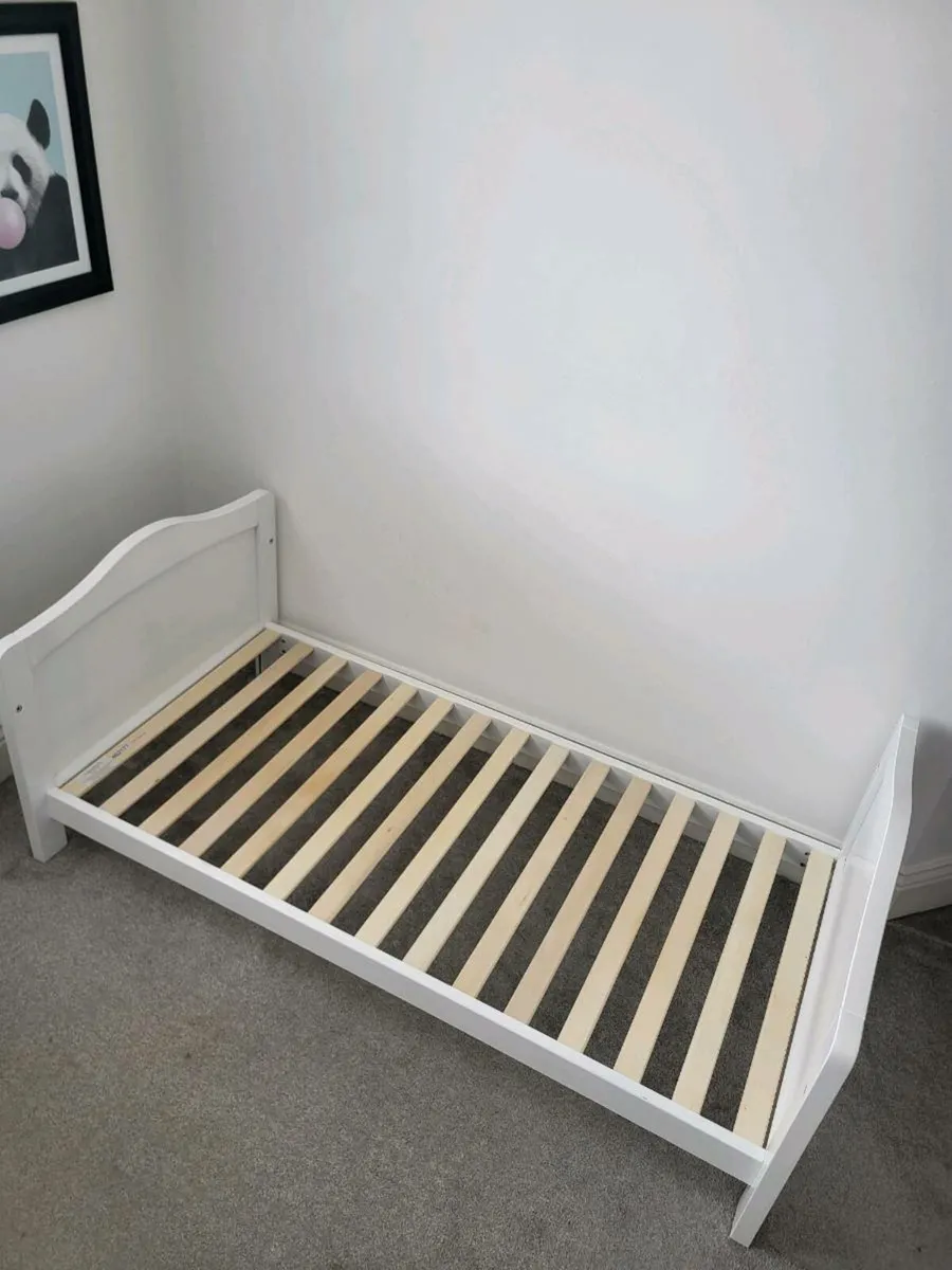 Cot bed - Image 2