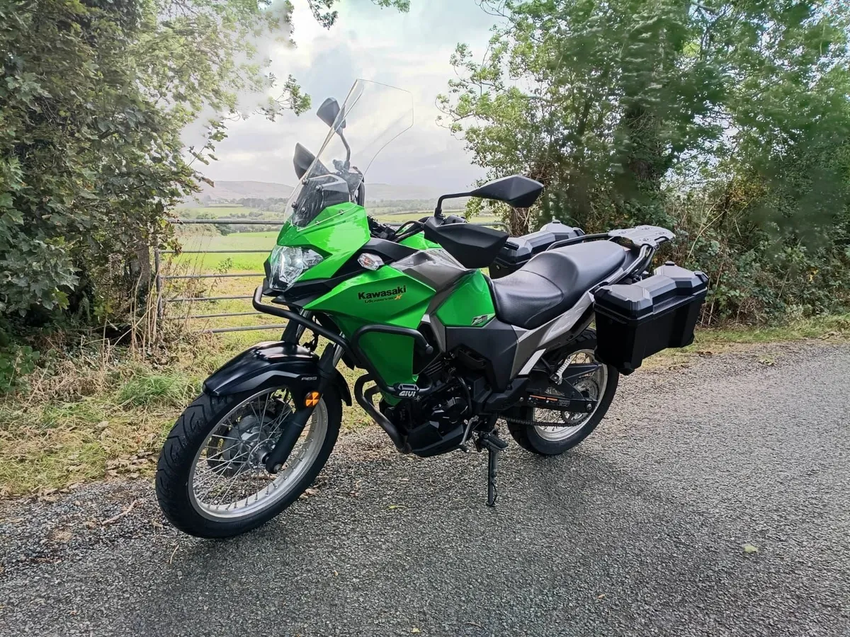 Kawasaki Versys-X 300 - Image 2