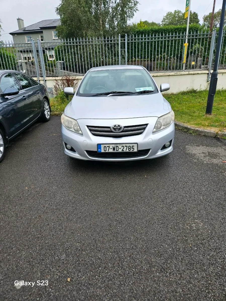 Toyota Corolla - Image 2