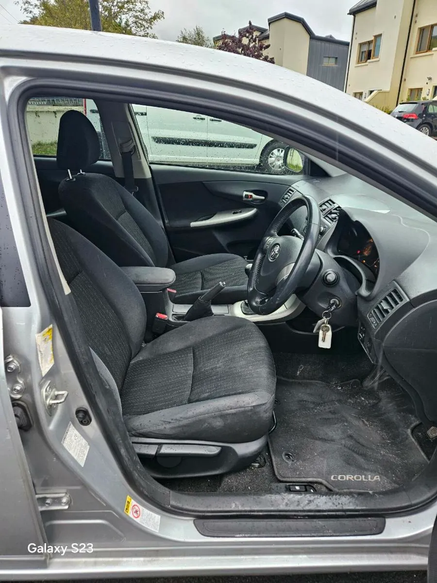 Toyota Corolla - Image 3