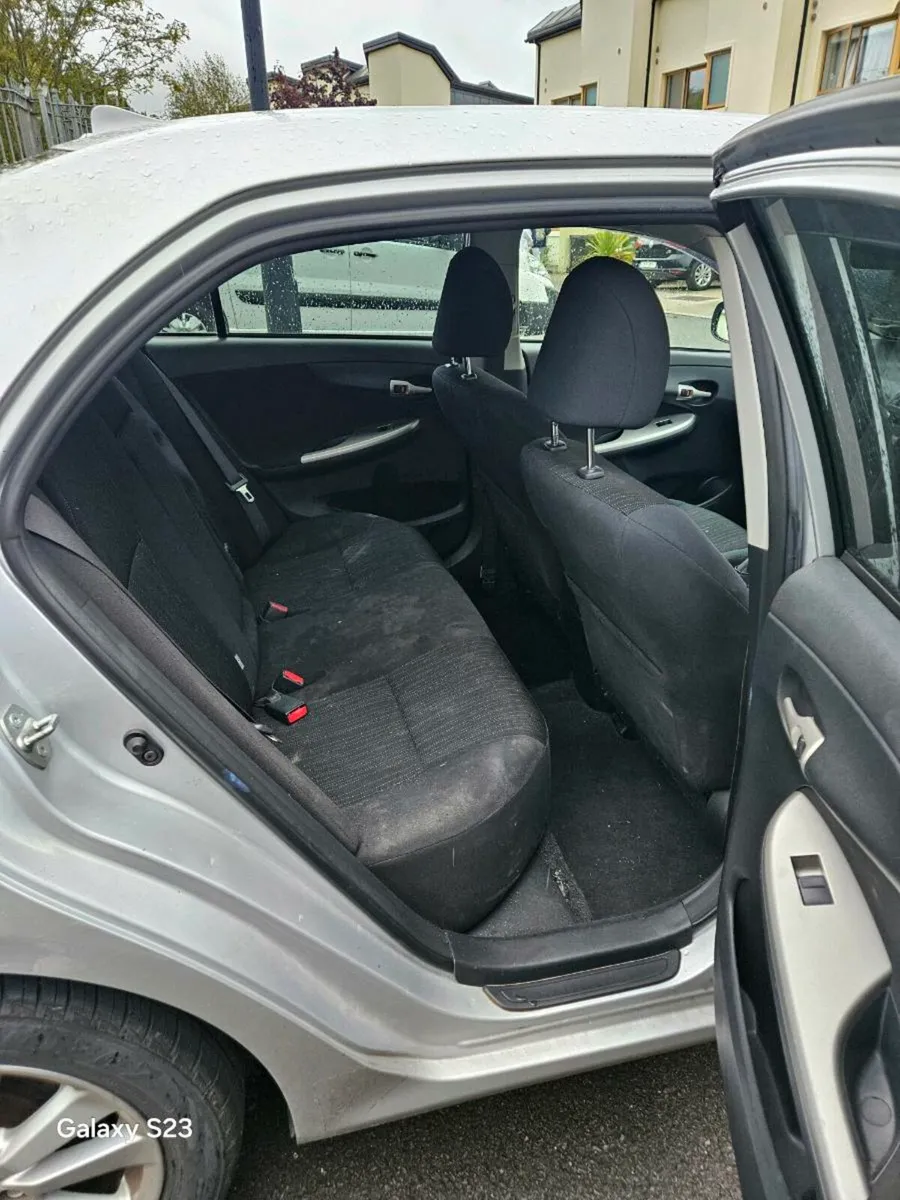 Toyota Corolla - Image 4