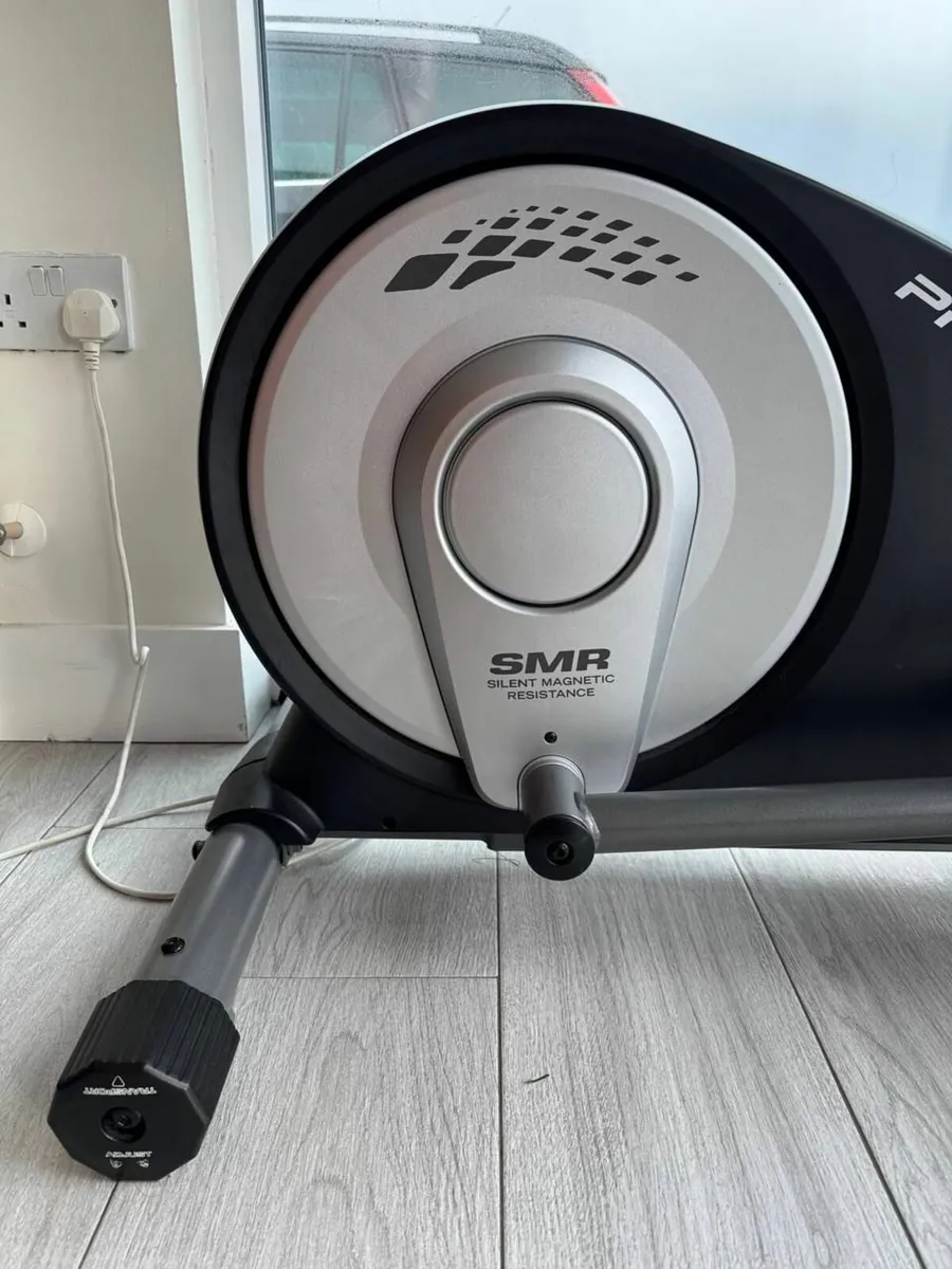 Elliptical Trainer Proform - Image 2