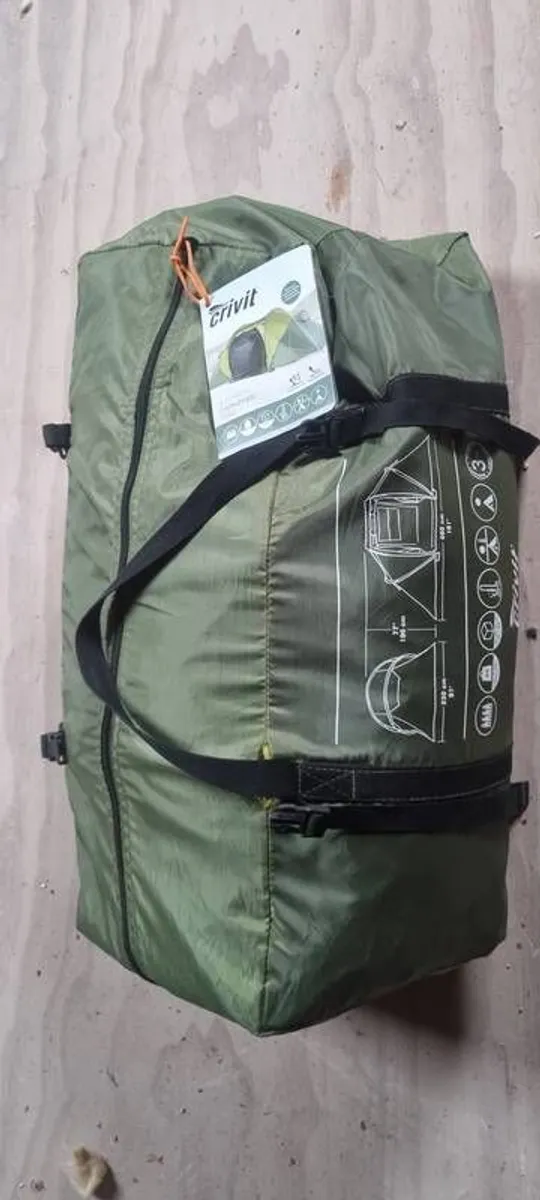 4 person tent - Image 1