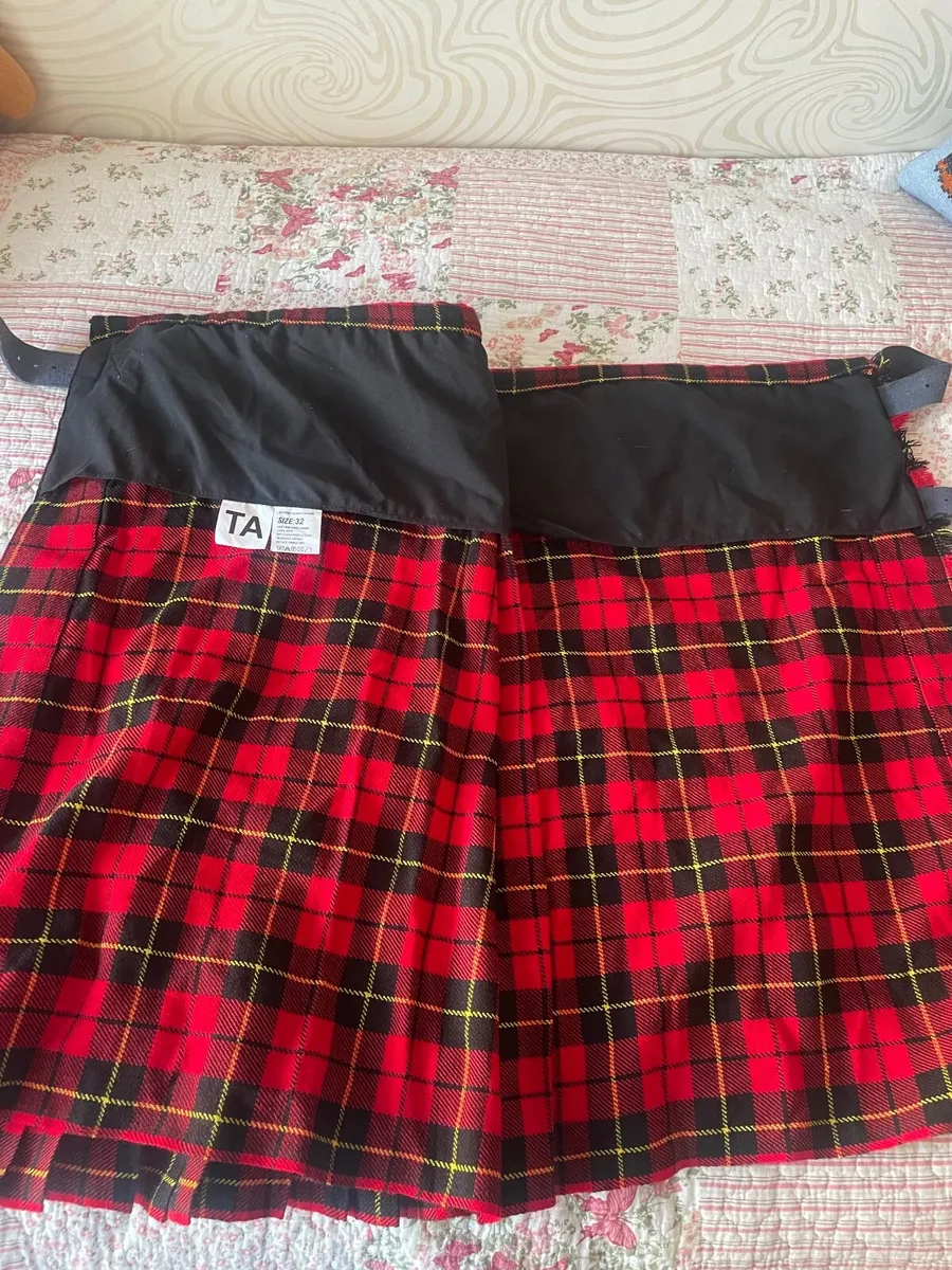 Scottish kilts - Image 3
