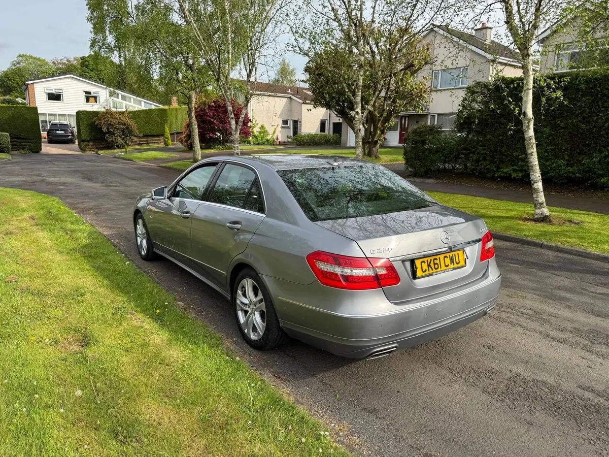 Mercedes e class e220 cdi 2011 - Image 2