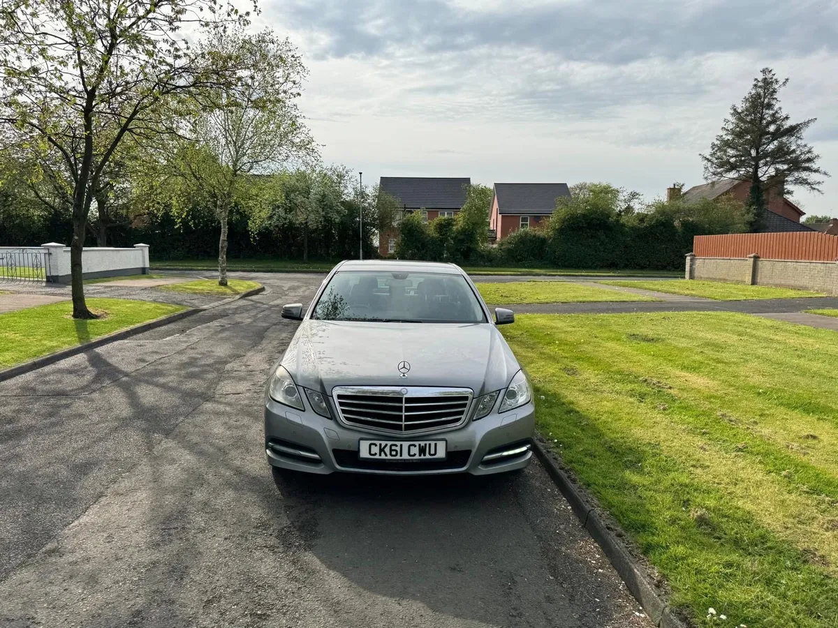 Mercedes e class e220 cdi 2011 - Image 3