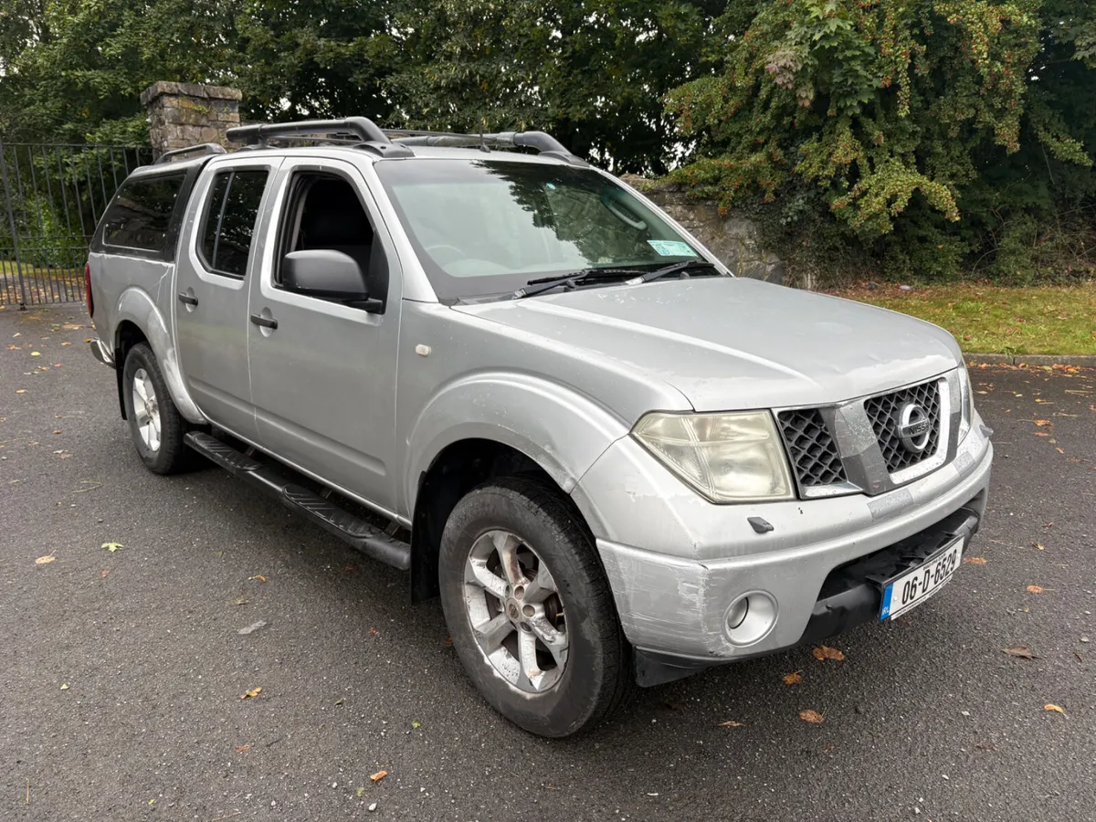 Nissan Navara 5 seater crew cab Doe&Tax 11/2025 - Image 1