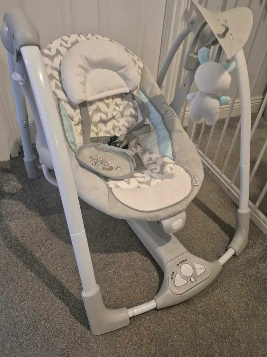 Baby swing chair - Image 2