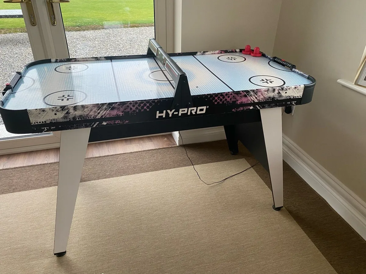 Air hockey - Image 2