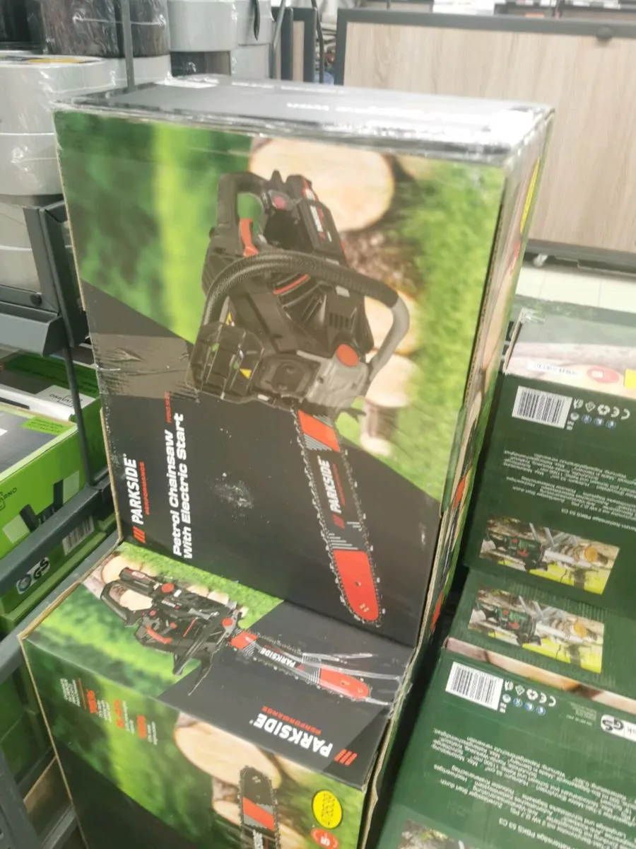Chainsaw - Image 1