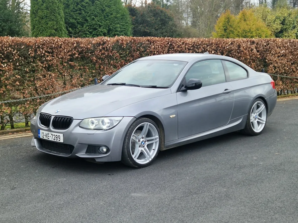 BMW 3-Series 2012 - Image 2