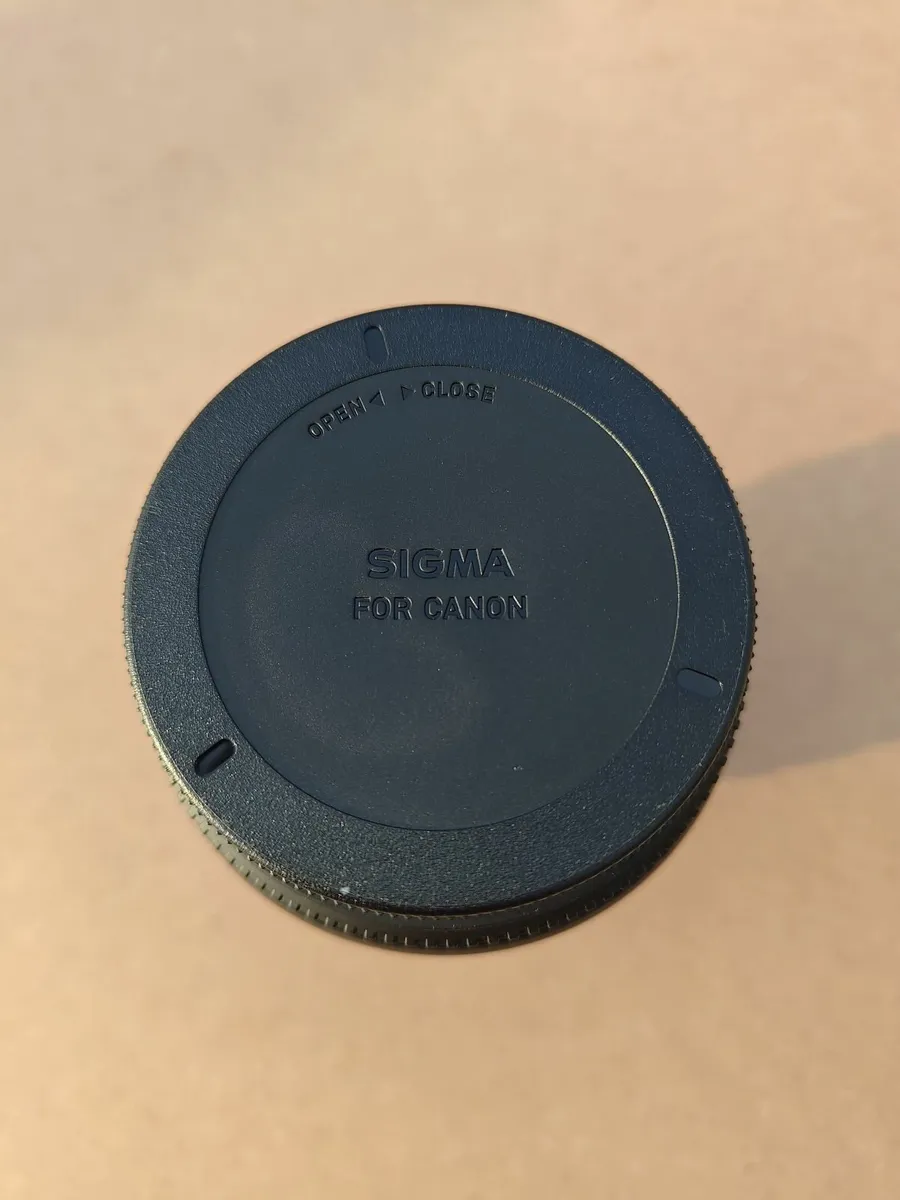 Sigma 105mm f/2.8 EX DG Macro OS HSM - Canon EF - Image 3