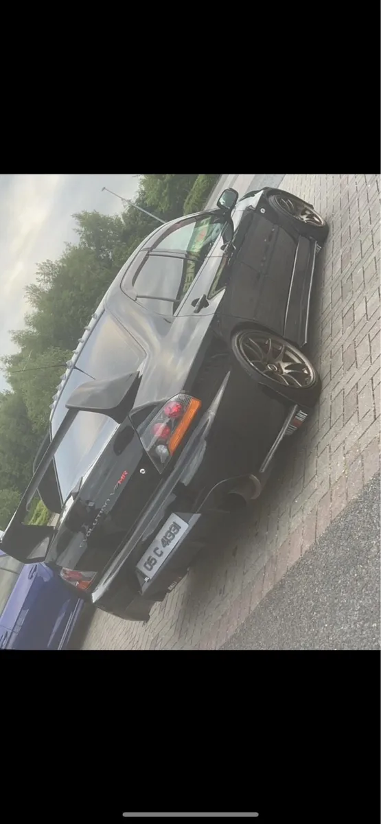 Mitsubishi Evo 8 - Image 2
