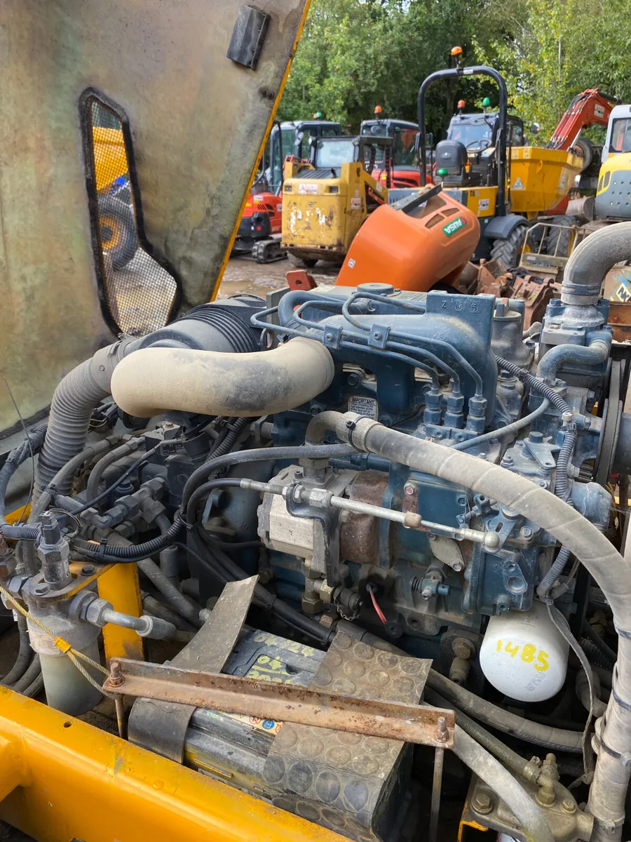 JCB VMT 260-120 Ride On Roller For Sale - Image 3