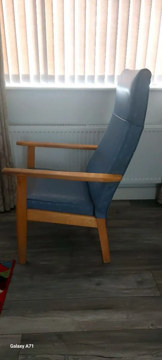 Arm chair - Image 3