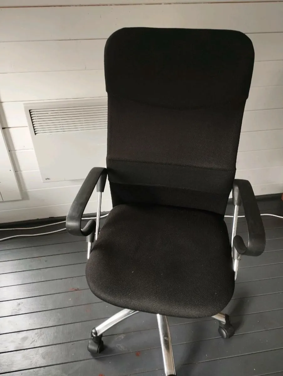 Office chair - Image 2