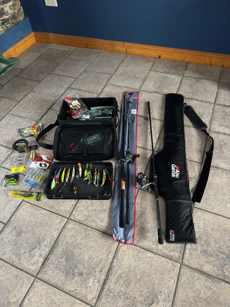 Fishing rods - Image 1