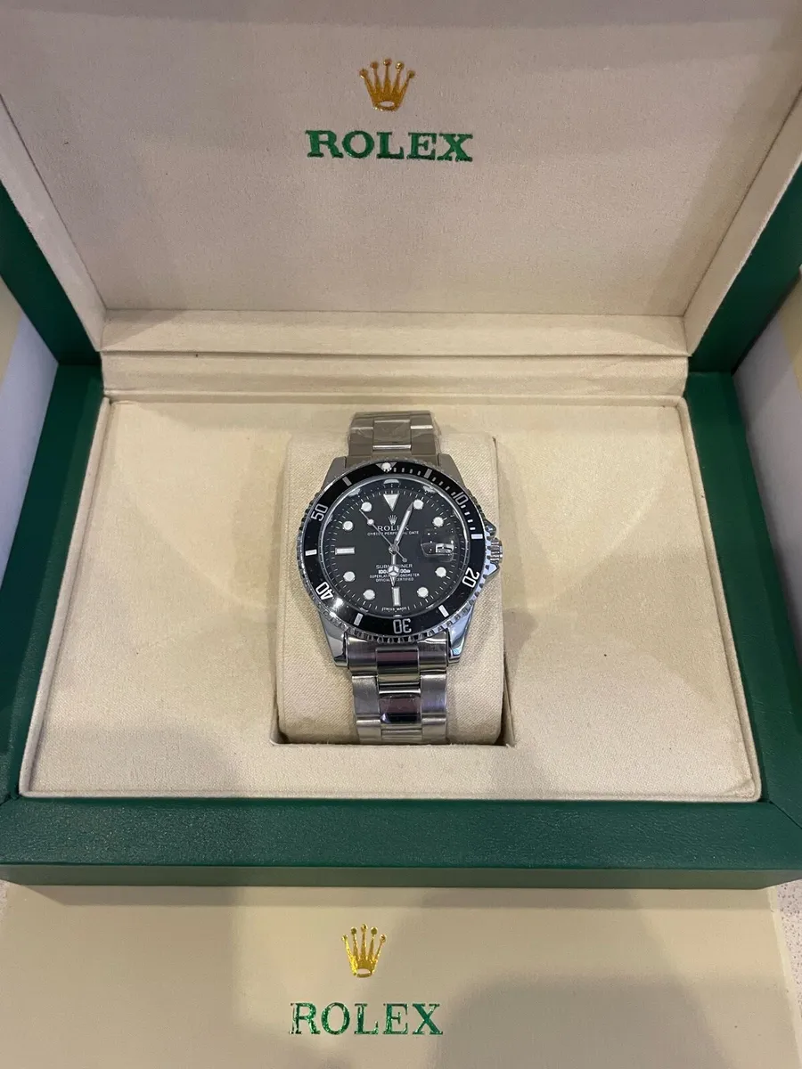 Black Rolex Submariner - Image 3