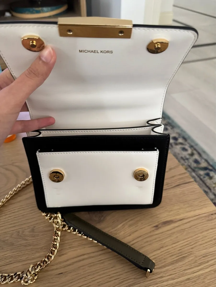 Michael kors bag - Image 2