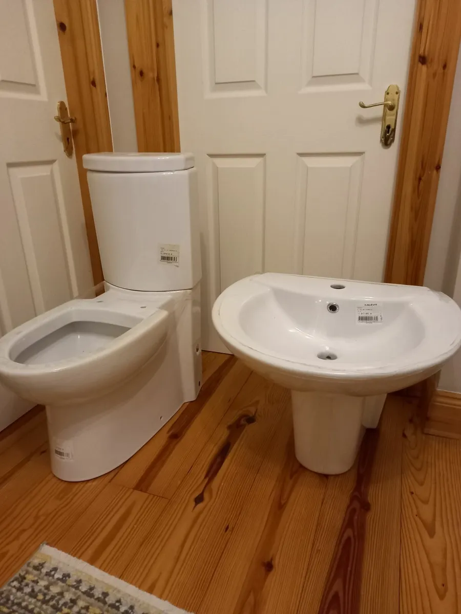 NEW BATHROOM SUITE - Image 1