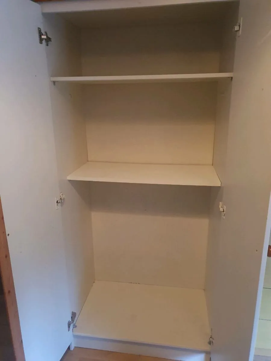 Wardrobe. Delivery Available - Image 2