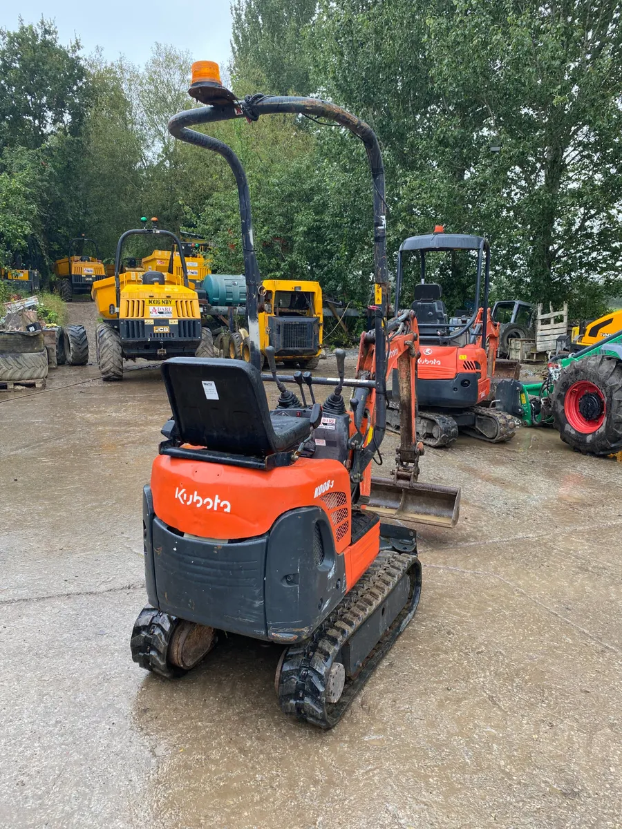 Kubota K008-3 Micro Excavator For Sale - Image 1