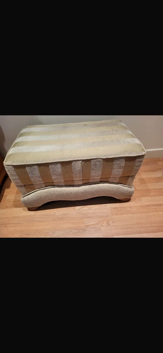Two piece couch - Image 2