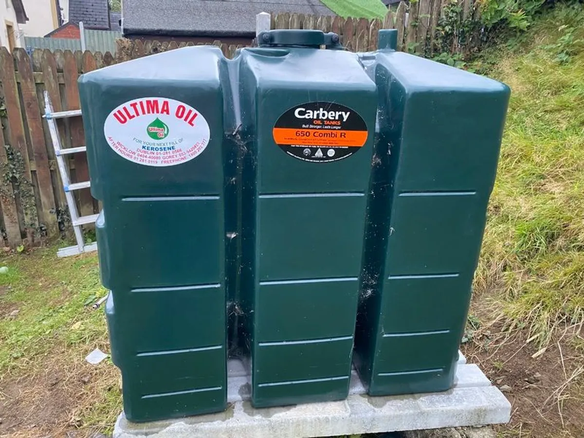 Oil burner and 650 ltr tank - Image 1