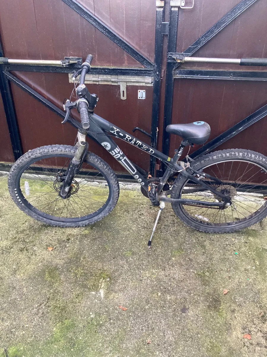 youths bicycle - Image 1