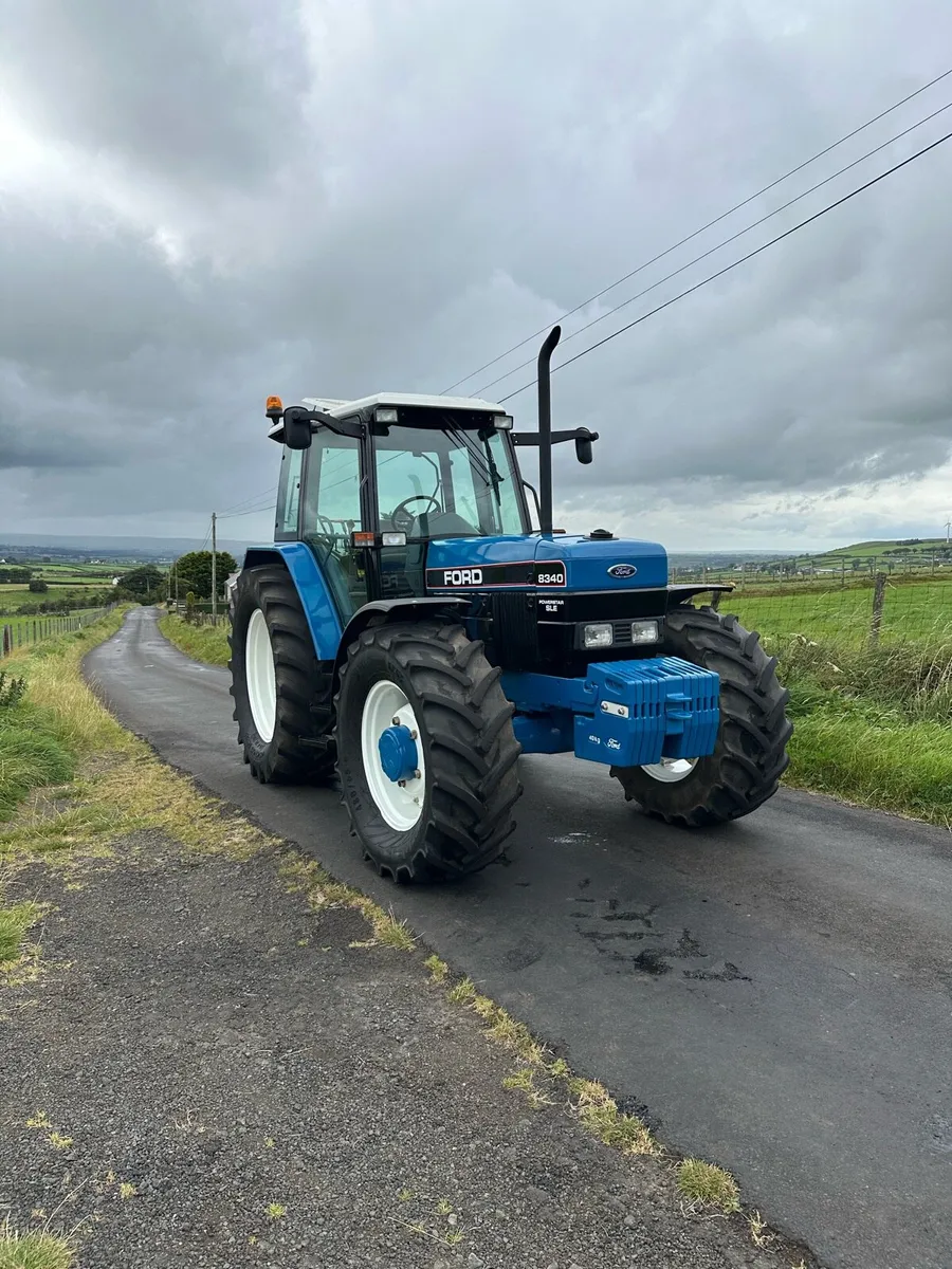 Ford 8340 SLE - Image 2