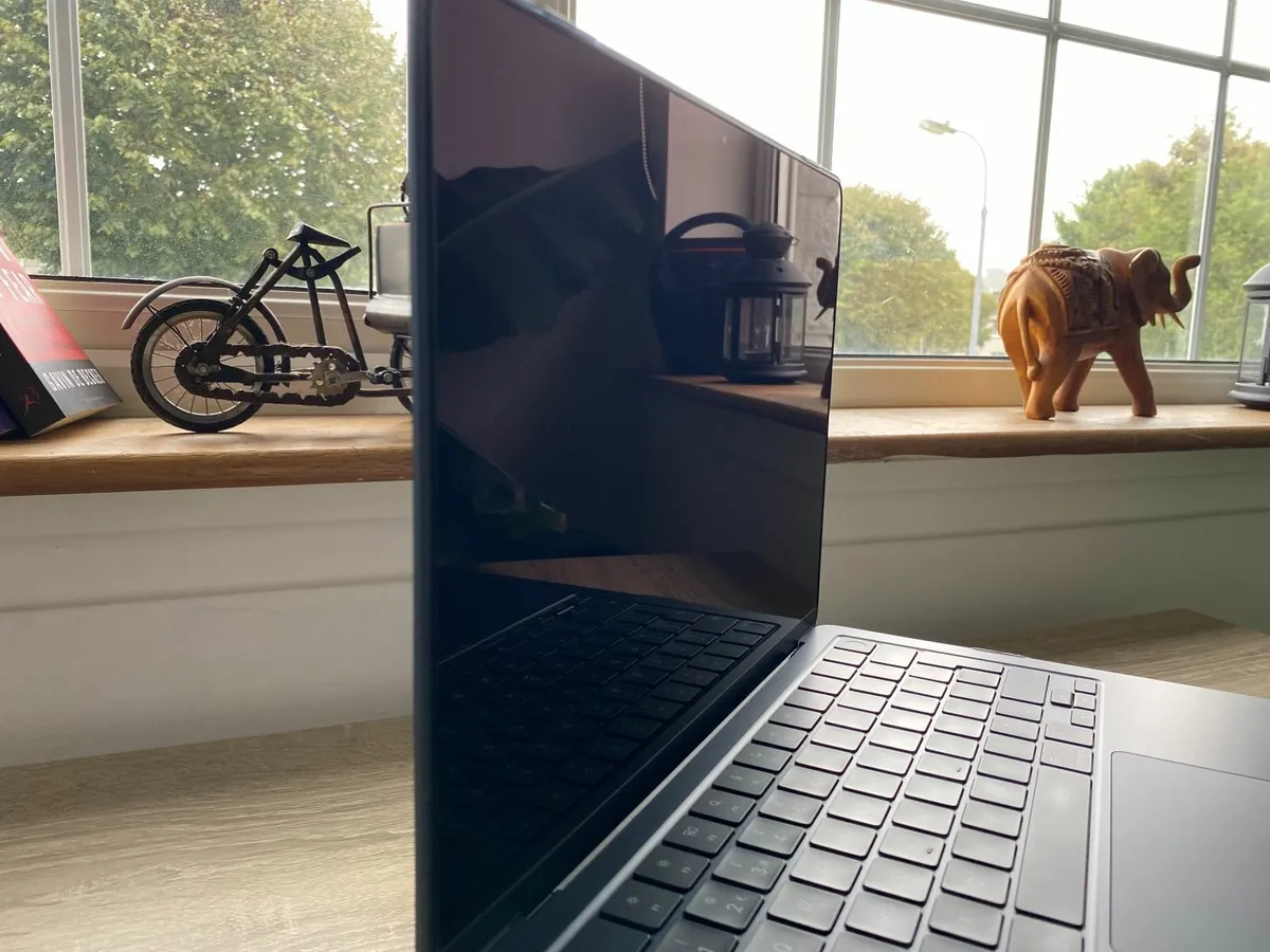Apple MacBook Air 13inch (2022) M2 | 512GB | 8GB - Image 3