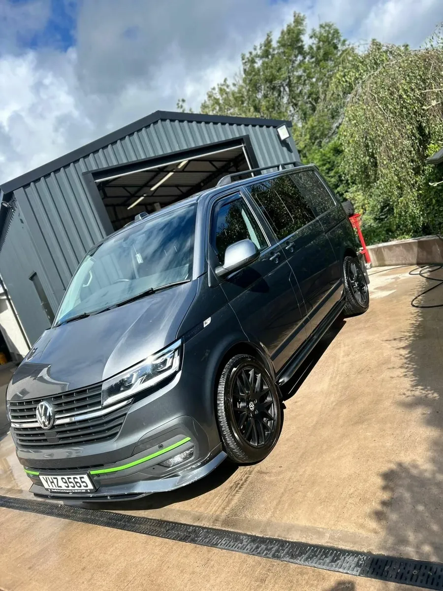 Volkswagen Transporter 2022 - Image 1