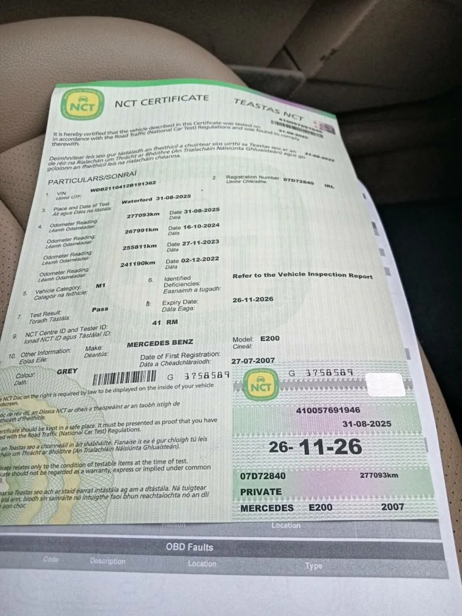 Repair  needed 2 eclass mercedes READ ADD - Image 4