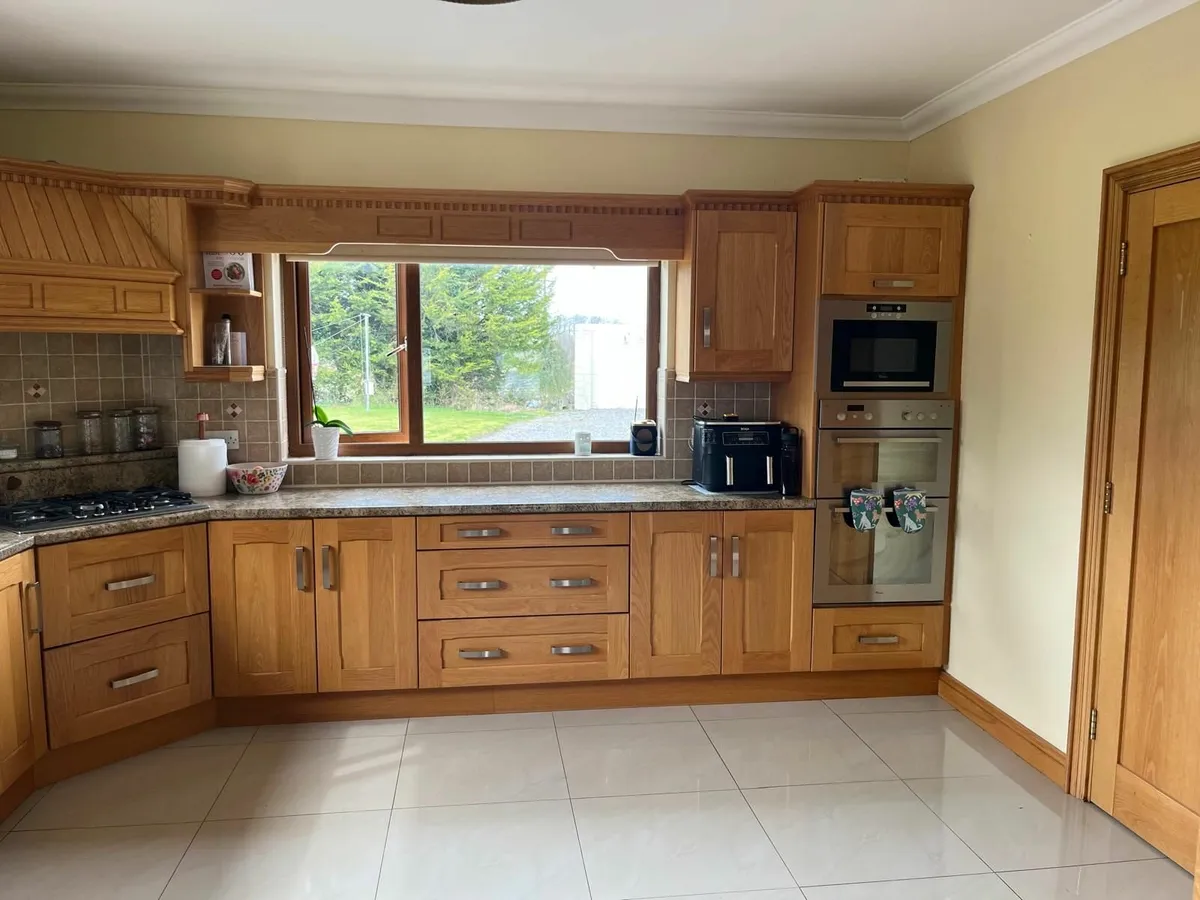 Beautiful solid wood kitchen for sale! - Image 2