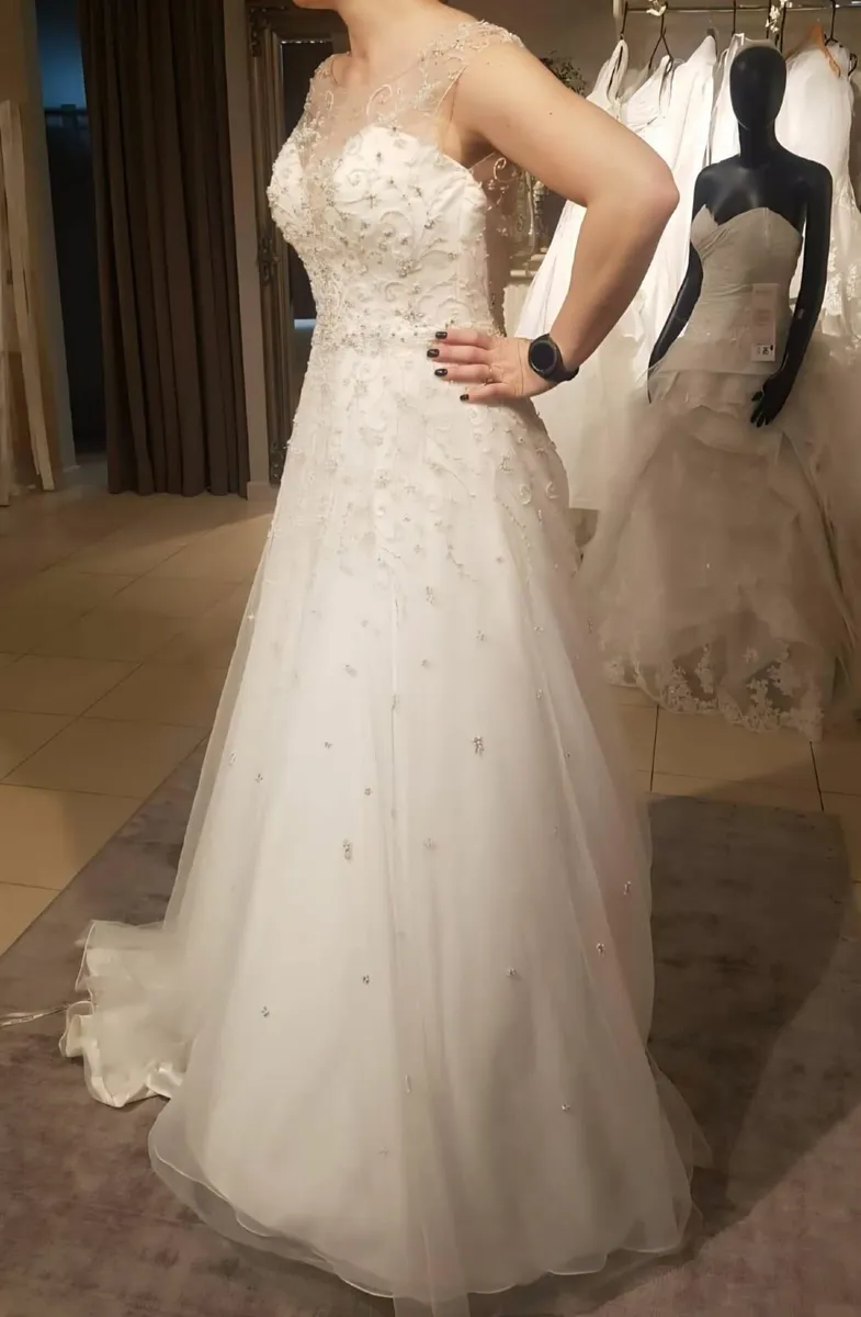 Maggie Sottero 'Freesia' Wedding Dress - Image 3
