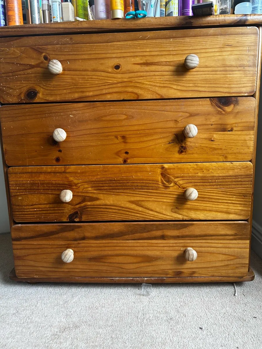 Chest of drawers - Image 1