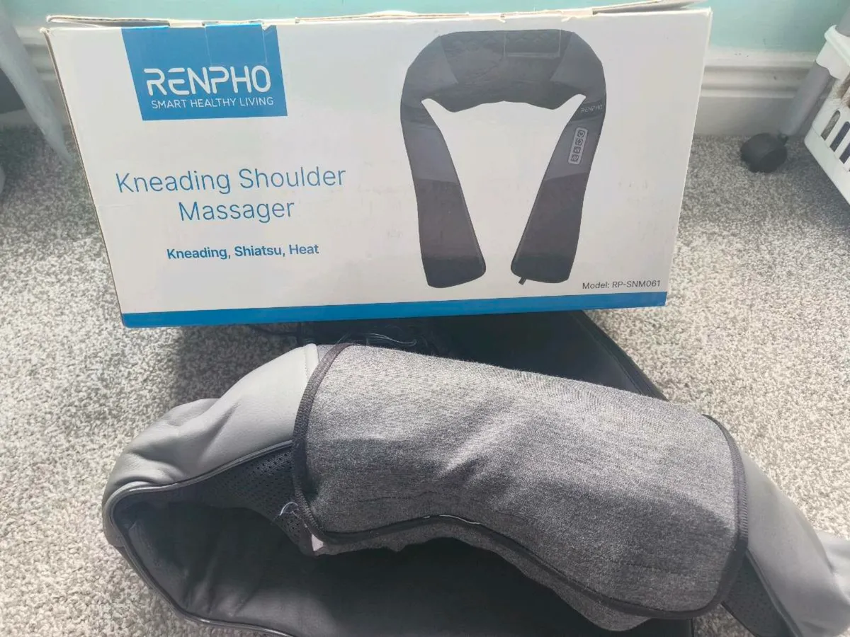 RENPHO neck and shoulder massager - Image 1