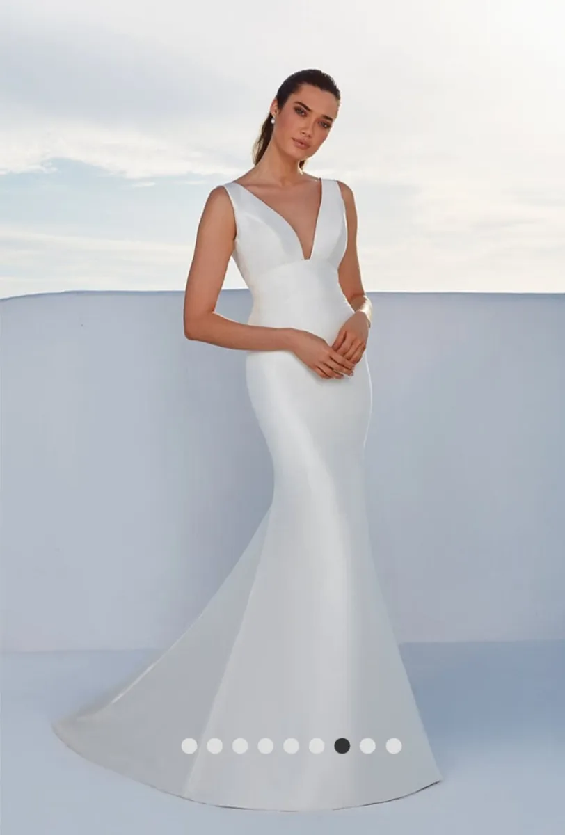 Justin Alexander wedding dress size 10 - Image 1