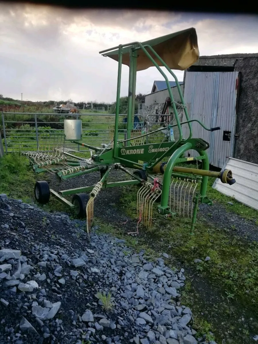 Rake krone 46 - Image 1
