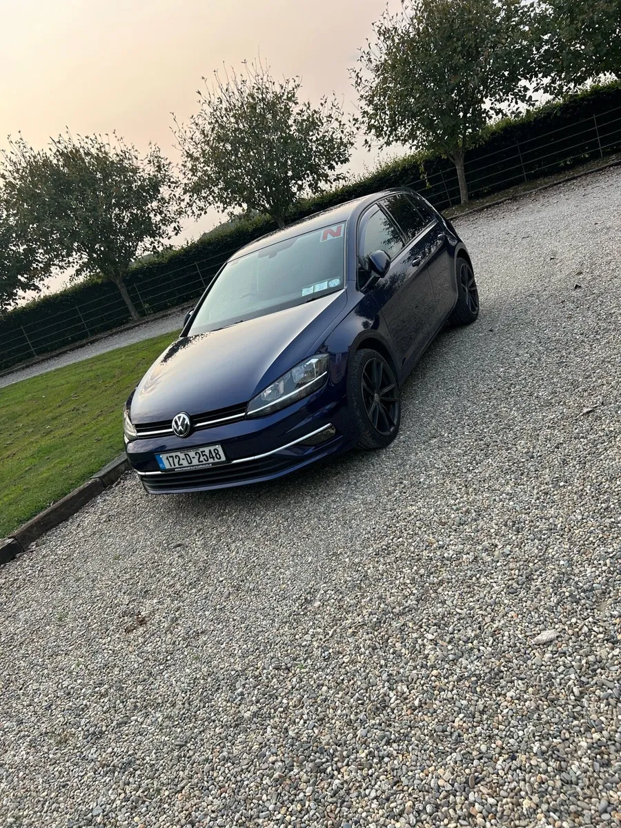 Volkswagen Golf 1.6 tdi 2017 - Image 1