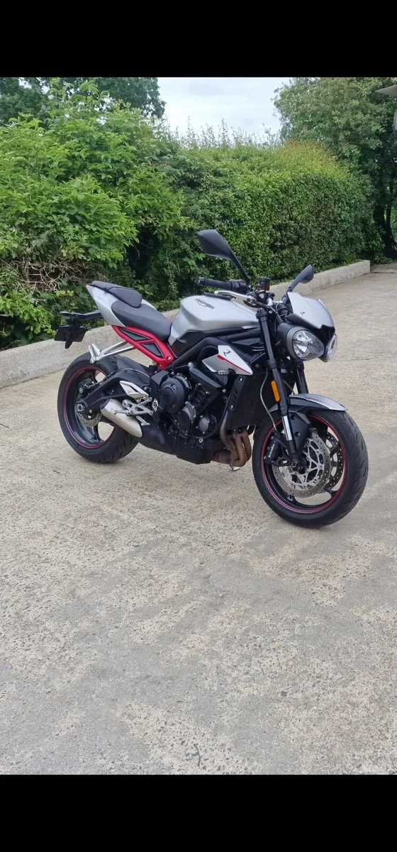 Motorbike - Image 1