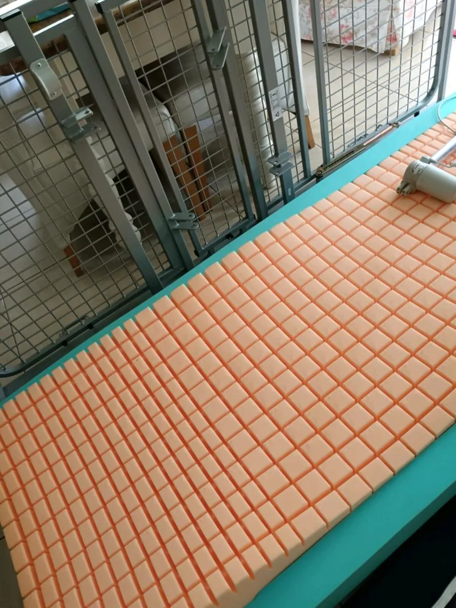 Home care bed - Image 3