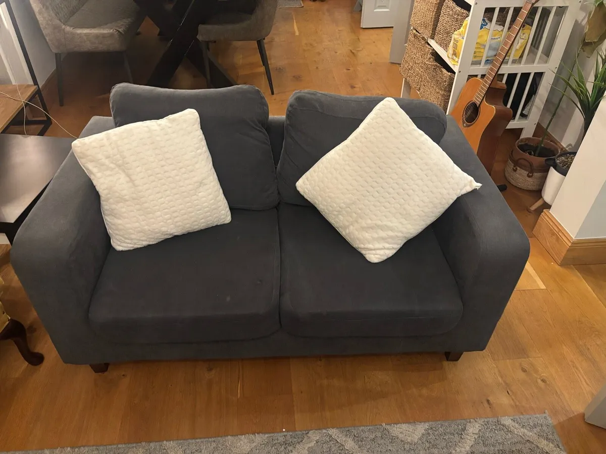 2 seater couch - Image 2